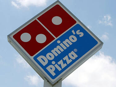 Last Day To Order Domino's Pizza For Movie Night Nov 6th